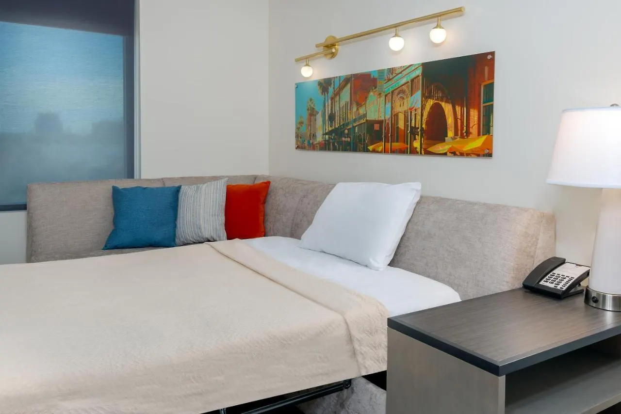 Hyatt House Tampa Airport/Westshore فندق