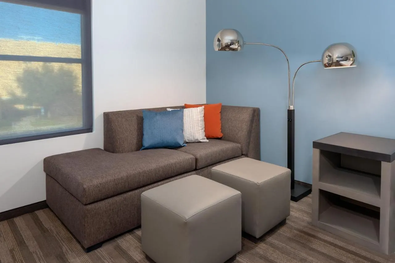 Hyatt House Tampa Airport/Westshore 3*,